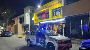 Trujillo: Delincuentes arrojan artefacto explosivo a local de comida rápida