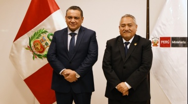 Congresista Víctor Flores se pronuncia tras posible censura de ministro