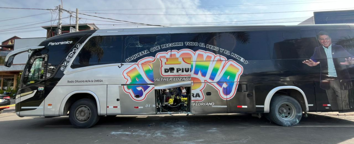 Trujillo: Detonan explosivo contra bus de Armonía 10 de Walter Lozada en exteriores de discoteca