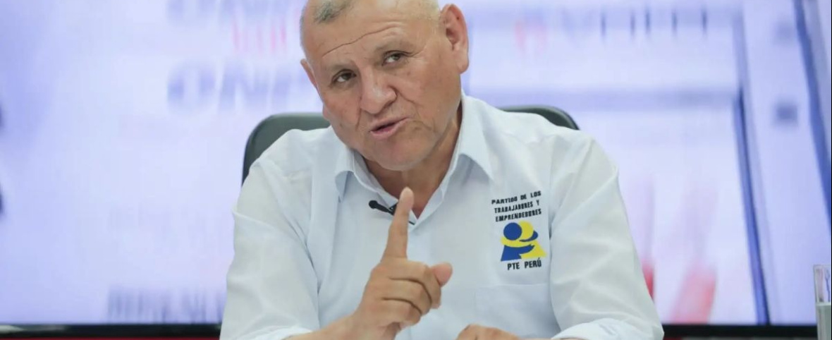 Anulan candidatura presidencial del PTE tras muerte de Napoleón Becerra