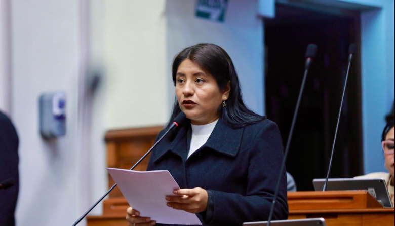 Proponen hasta 8 años de cárcel por influir en el voto hacia algún candidato con "engaños” en redes sociales