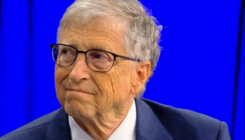 Bill Gates admite que reunirse con Epstein fue “un gran error” ante empleados de su fundación