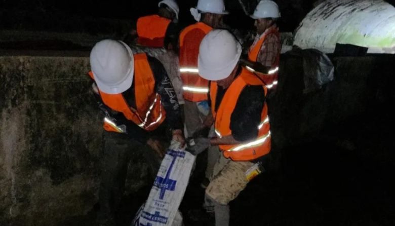 Ocho trabajadores rescatados de túnel de sistema hídrico en Venezuela