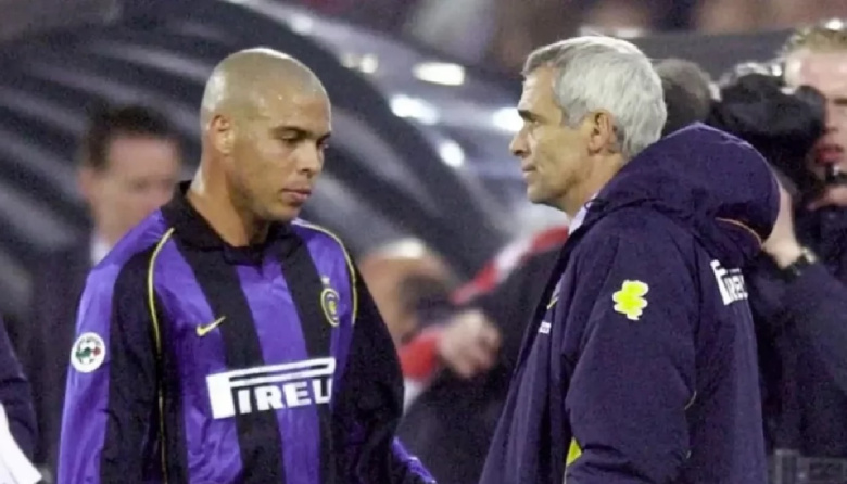 ¿Qué pasó entre Ronaldo Nazario y el nuevo técnico de la 'U', Héctor Cúper?