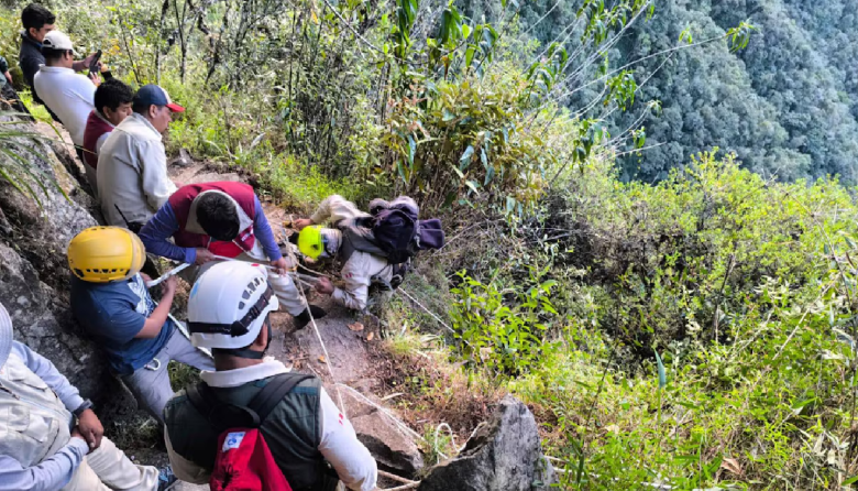 Hallan sin vida a turista australiano que desapareció en el Camino Inca a Machu Picchu