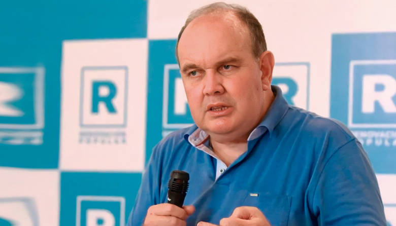 JNE deja sin efecto credencial de Rafael López Aliaga como senador