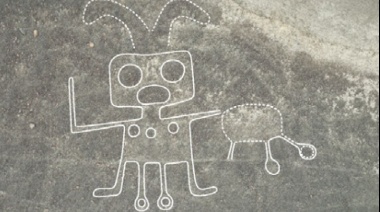 Hallan figuras más antiguas que las líneas de Nazca  con Inteligencia Artificial