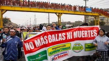 Paro de transportistas por aumento de extorsiones en el Perú