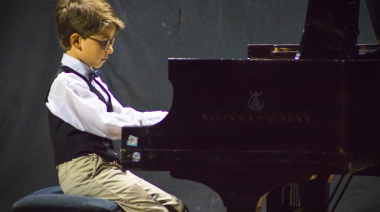 Niños y adolescentes de todo el Perú podrán competir en el concurso 'Pianistas del Futuro'"