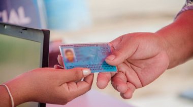 El DNI azul sigue vigente en estos casos