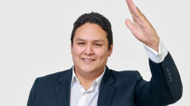 Enrique Valderrama es elegido como candidato presidencial del Apra