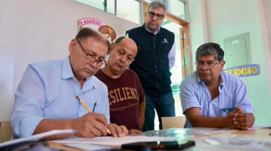 Más del 50 % de miembros de mesa ya están capacitados para las elecciones generales en el Perú