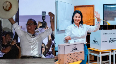 Roberto Sánchez y Keiko Fujimori pelean voto a voto tras empate técnico, según conteo rápido