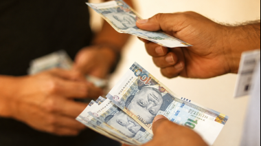 MEF: aumento del sueldo mínimo a S/1.300 será en dos etapas
