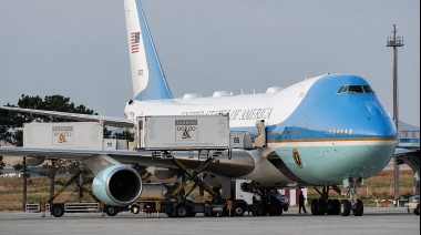 Trump habría cambiado de avión en secreto por una amenaza de misil iraní