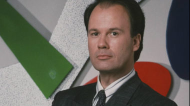 Fallece Dennis Haskins recordado director de Salvado por la campana a los 75 años