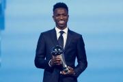 Vinícius Junior es galardonado como mejor jugador del 2024 por FIFA