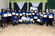 Capacitan a lideres vecinales en gestión publica y ciudadanía