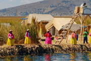 Puno: nivel del lago Titicaca sigue disminuyendo por déficit de lluvias, advierte Senamhi