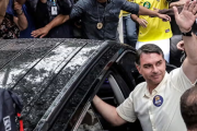 Flávio Bolsonaro llega a Miami pese a prohibición judicial de salir de Brasil