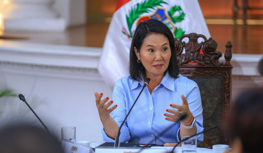 Keiko Fujimori anuncia subsidio de hasta 20% para transportistas por alza de combustibles