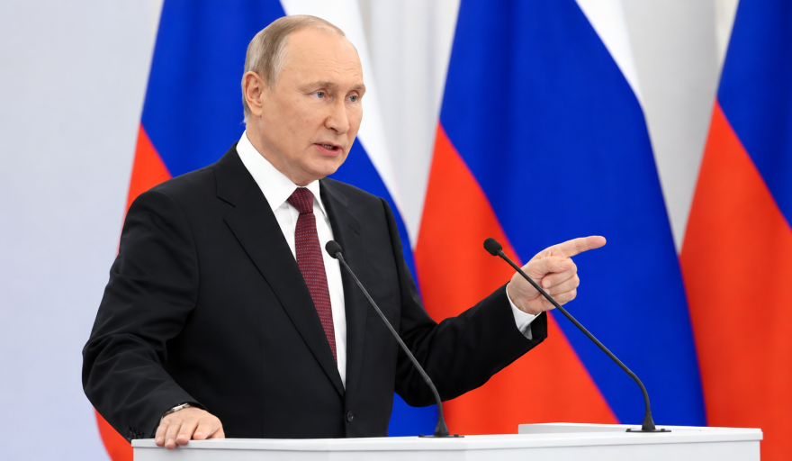 Putin limita la salida de efectivo en rublos a unos US$12.000